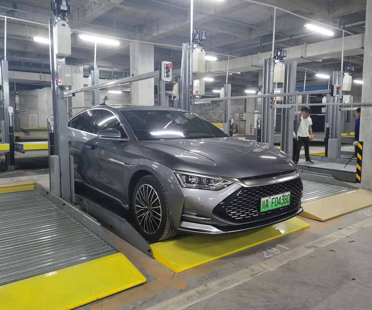 宣漢雙層升降平移式機械停車場安裝
