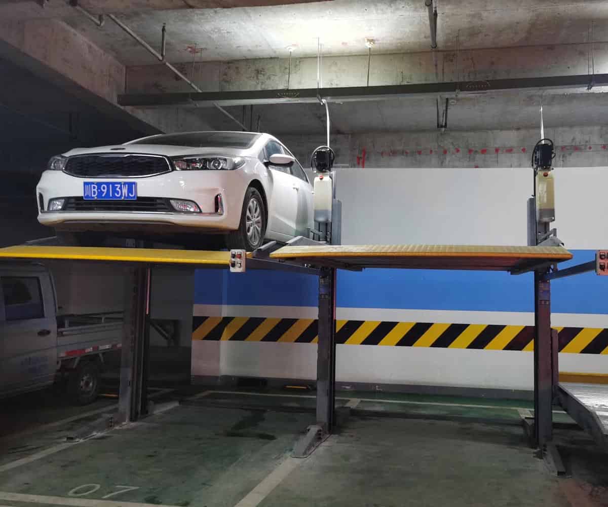 三層升降立體停車設(shè)備價格.jpg