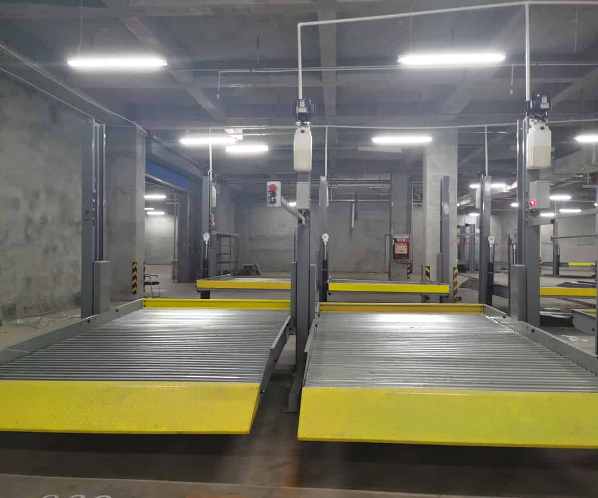 PSH升降橫移式機(jī)械式停車設(shè)備維保.jpg