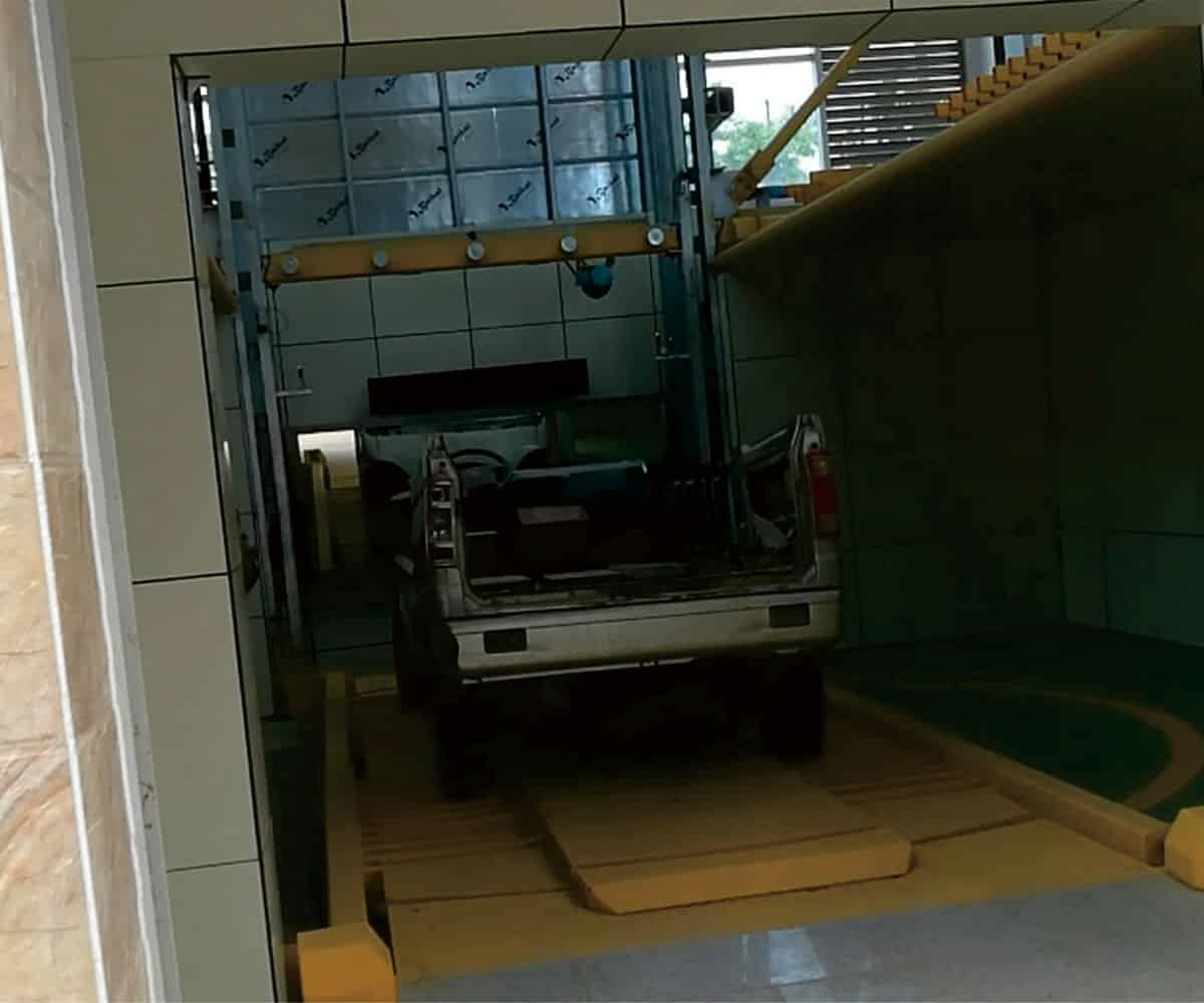 理縣智能垂直升降類機(jī)械停車設(shè)備