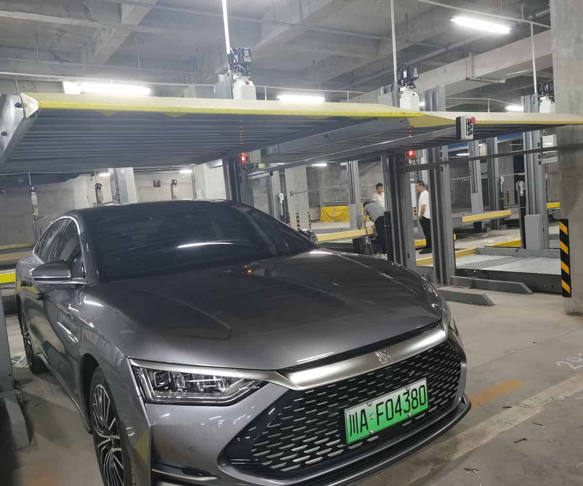 樂至兩柱式簡易升降機械式立體停車設(shè)備